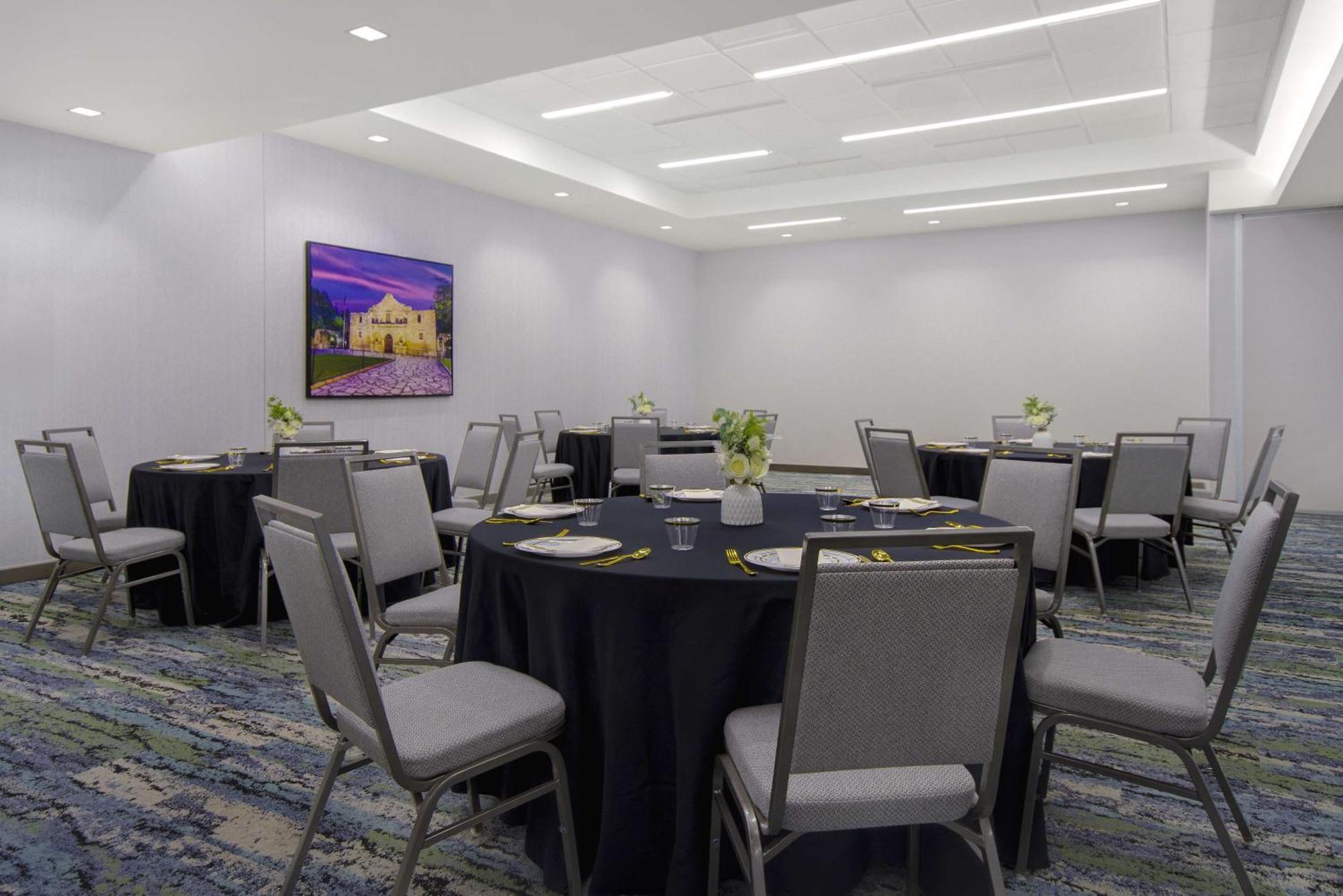 Hampton Inn & Suites San Antonio Riverwalk Εξωτερικό φωτογραφία