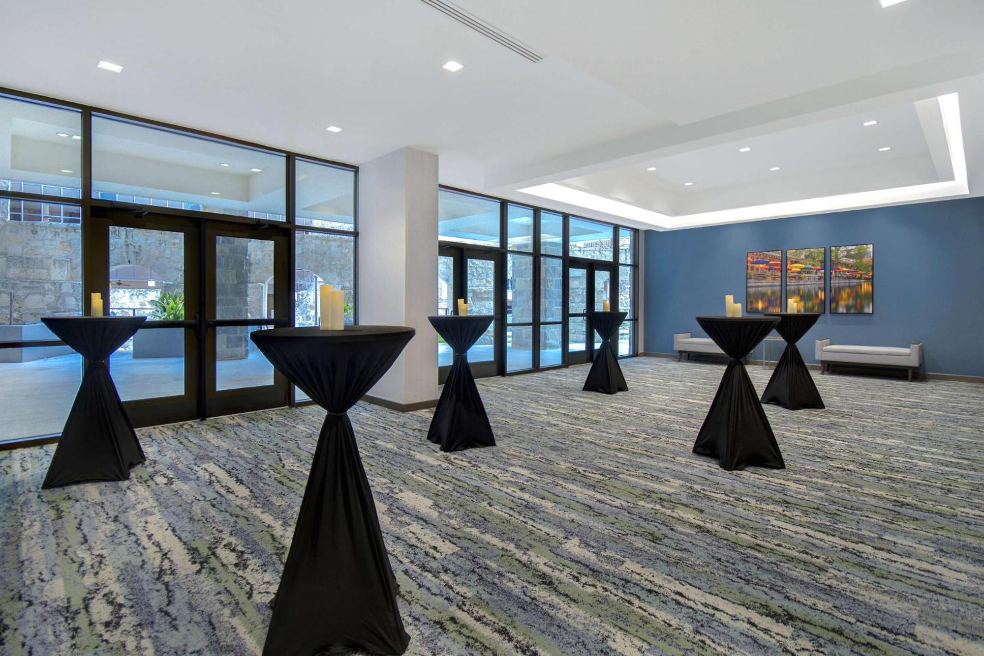Hampton Inn & Suites San Antonio Riverwalk Εξωτερικό φωτογραφία