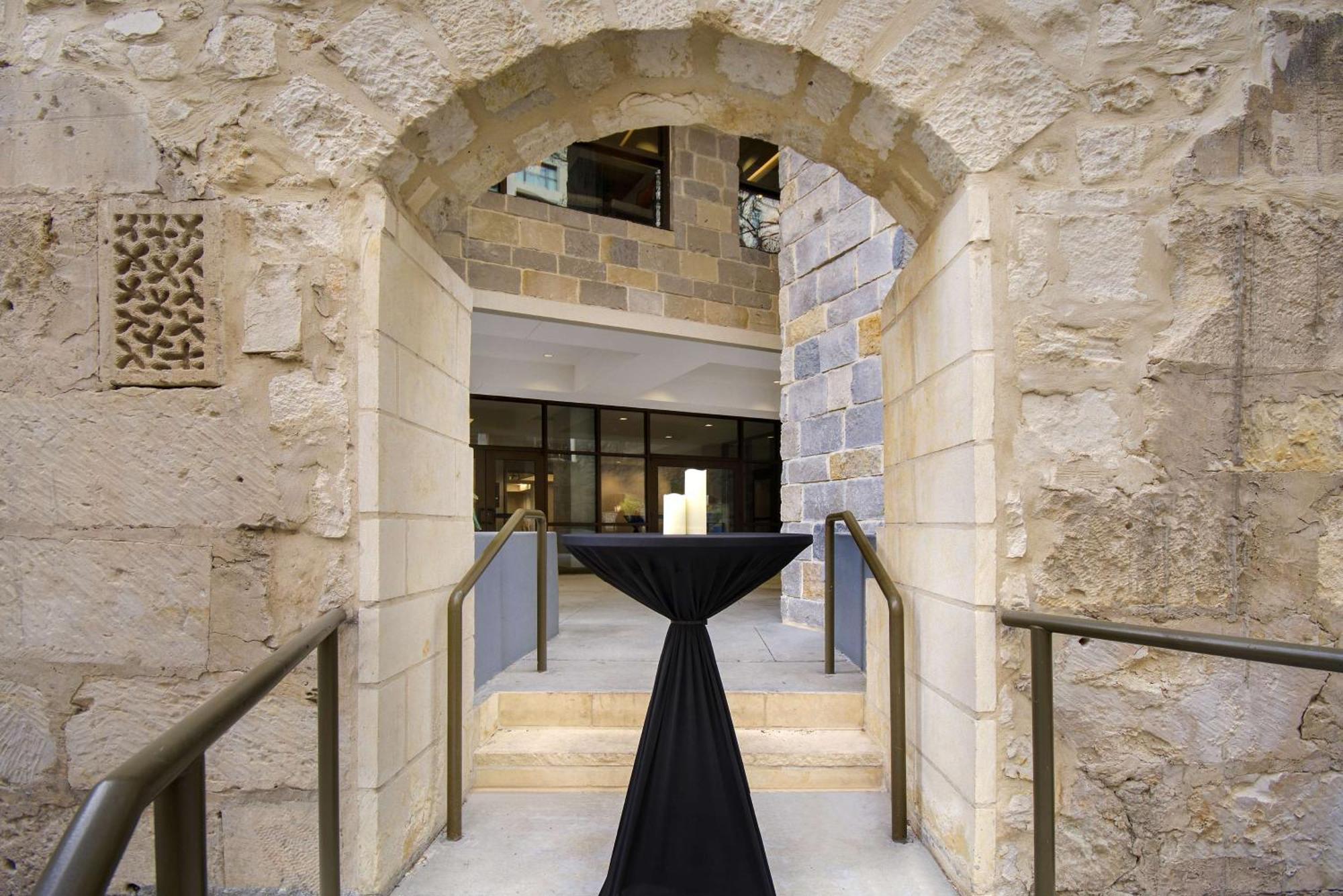 Hampton Inn & Suites San Antonio Riverwalk Εξωτερικό φωτογραφία