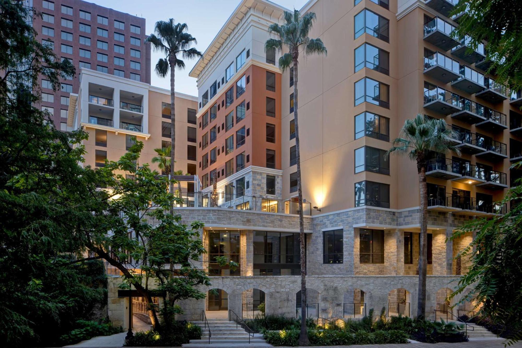 Hampton Inn & Suites San Antonio Riverwalk Εξωτερικό φωτογραφία