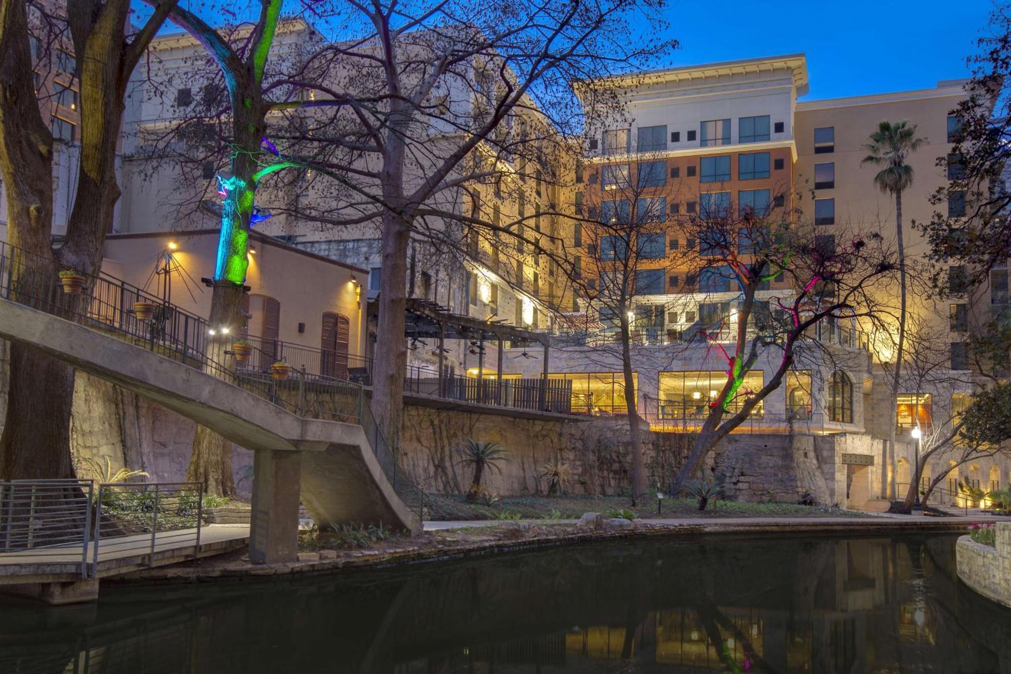 Hampton Inn & Suites San Antonio Riverwalk Εξωτερικό φωτογραφία
