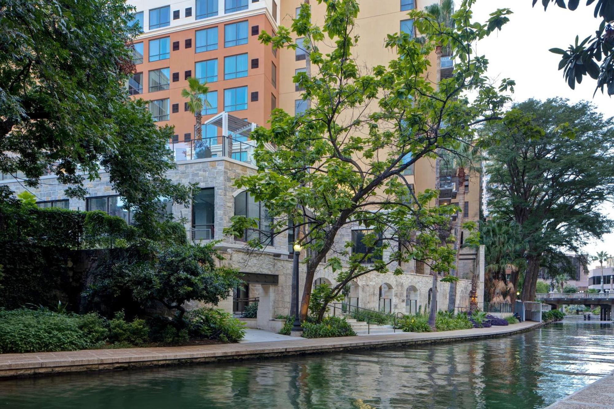 Hampton Inn & Suites San Antonio Riverwalk Εξωτερικό φωτογραφία